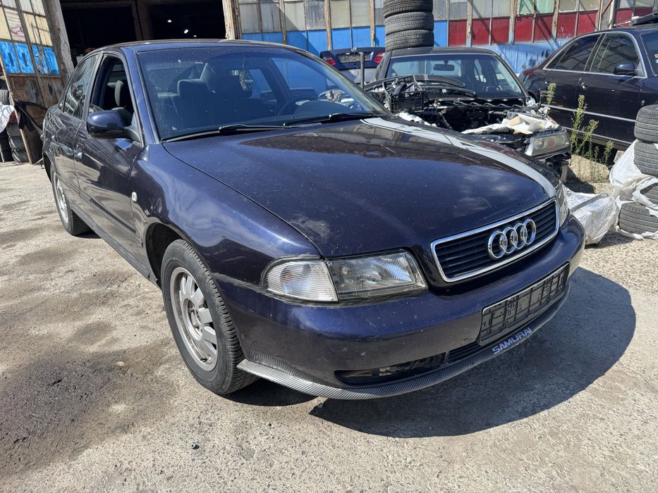 Audi a4 B5 1.6i 101hp 1997г На Части