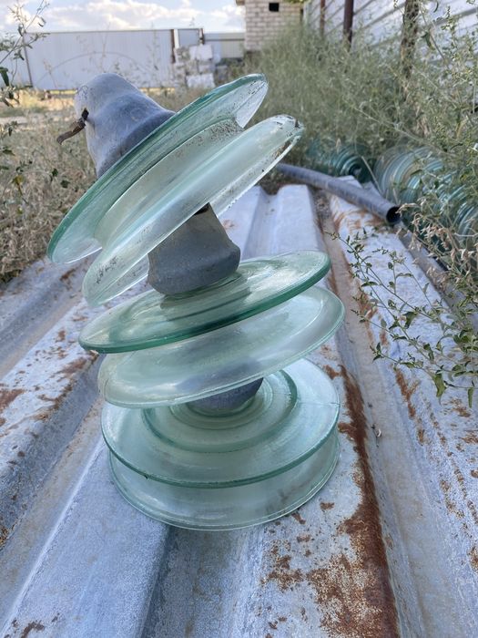 изоляторы пс 70 .