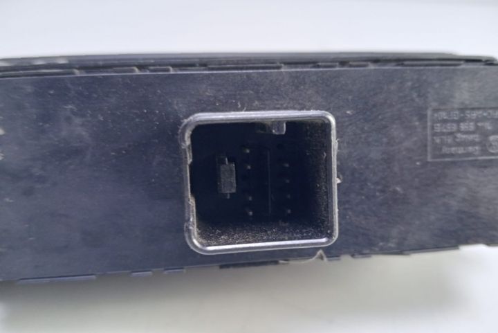 Panou comenzi geamuri 1K4959857B Volkswagen VW Passat B7 seria