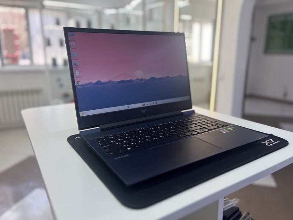 Ноутбук HP Victus