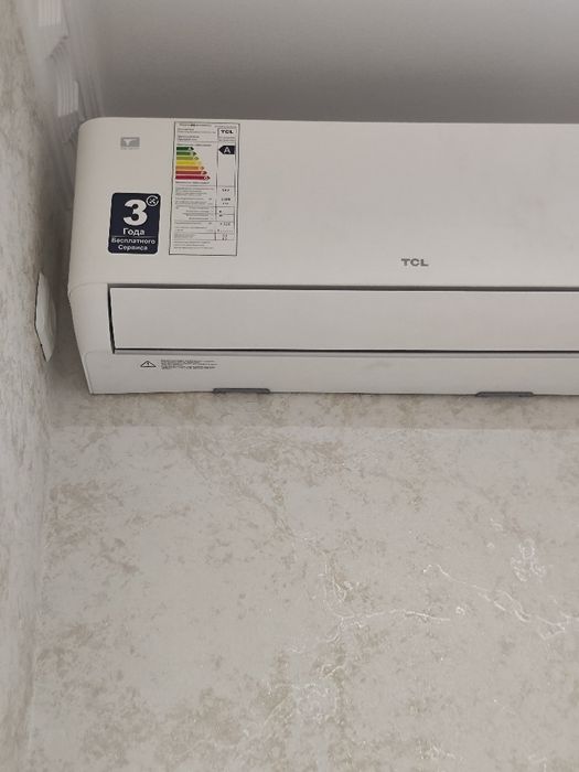 TCL konditsioner sotiladi srochni