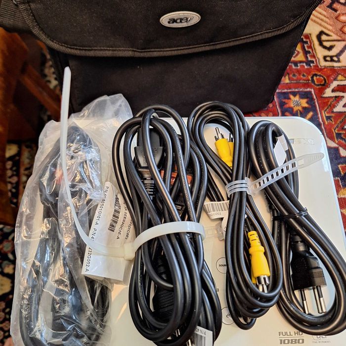 Проектор Acer H7532BD