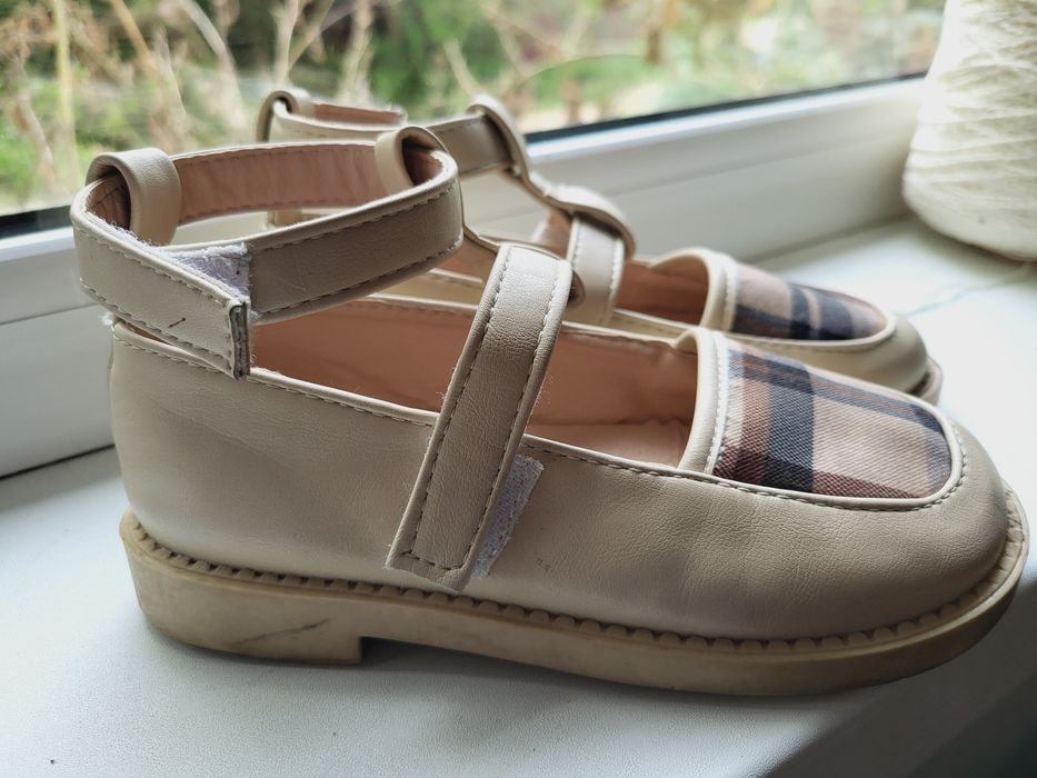 Продам обувь 29р