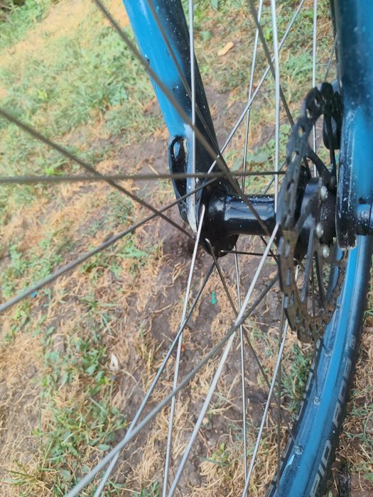 Vând bicicleta foarte buna