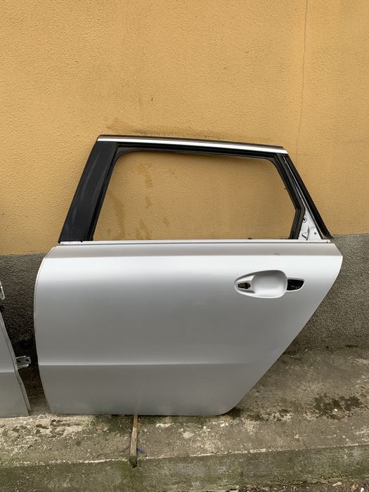 Usa Peugeot 508 spate dr/st stare impecabila! DIVERSE CULORI