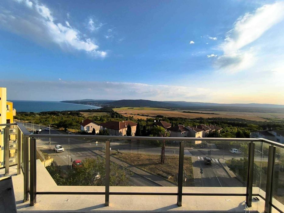 Продава се Двустаен апартамент в Варна, Център - 80 кв.м за 1300 €/кв.м - Снимка #12