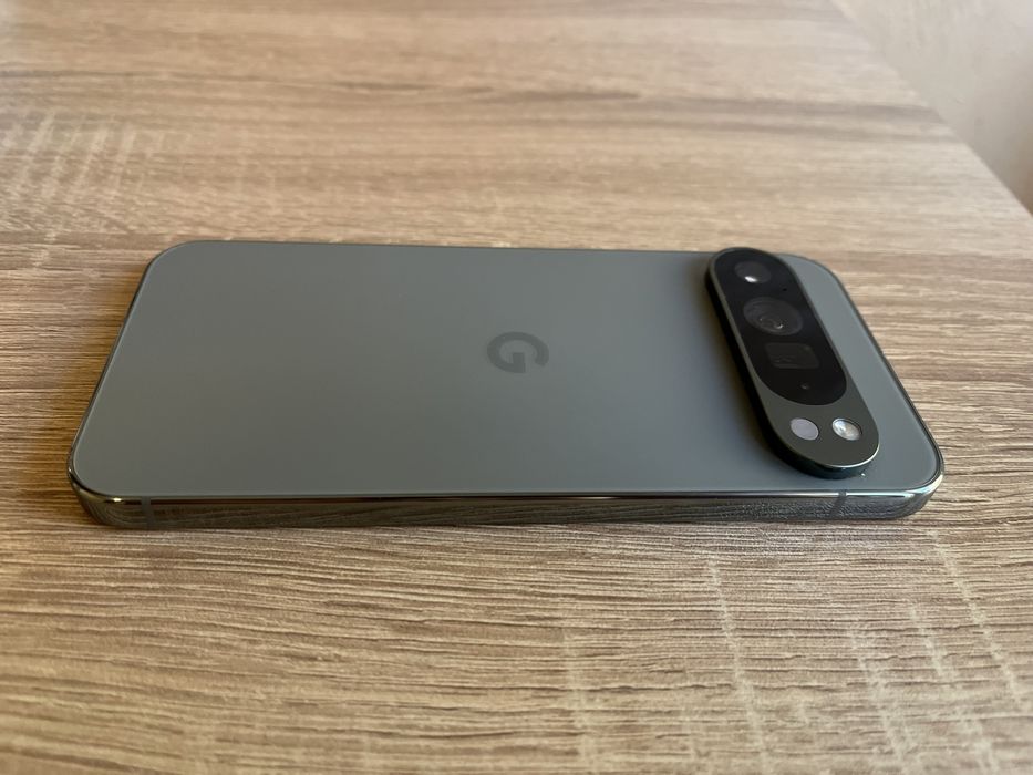 Google Pixel 9 Pro XL 128 gb + 16 Ram Hazel Перфектен