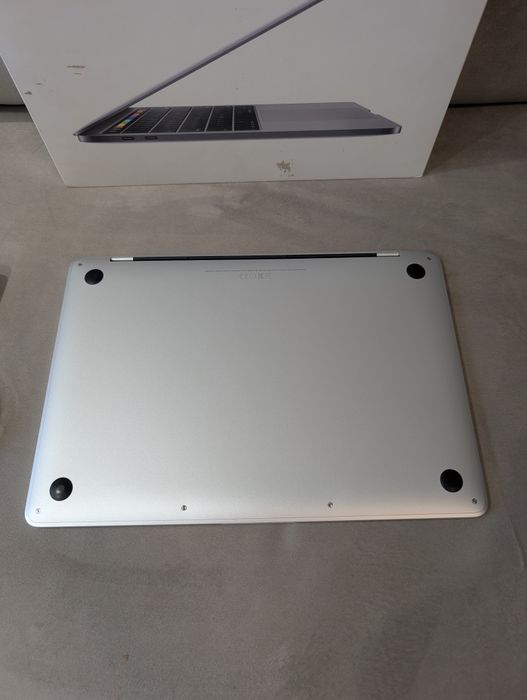 Vand MacBook Pro 13 inch