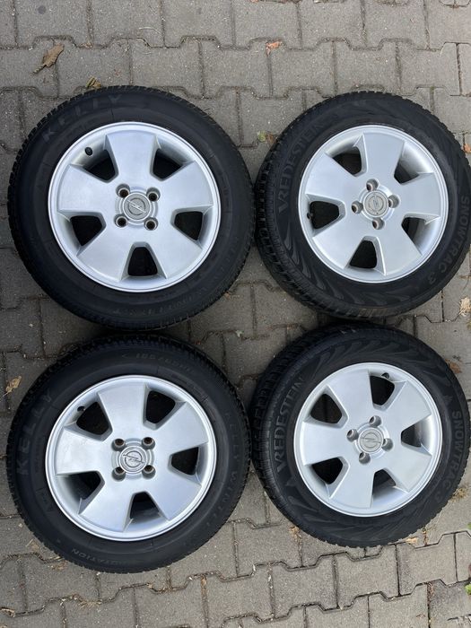 Jante aliaj 4x100mm, anvelope iarna 185/65 R15 Opel Astra Corsa Meriva