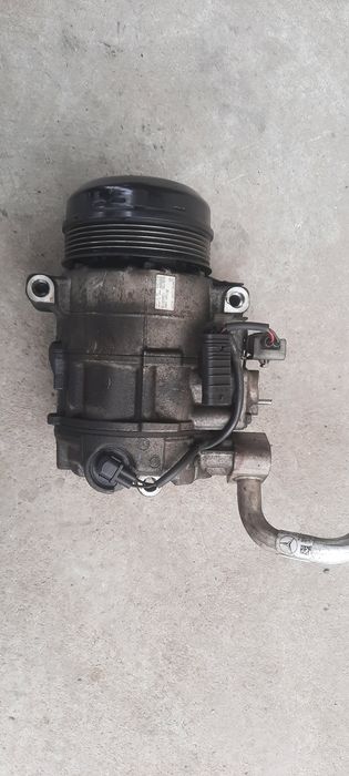 Compresor clima mercedes E CLASS w212  OM 651