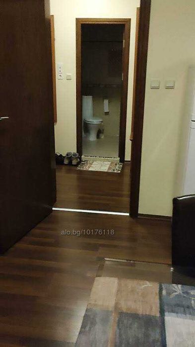 Дава се под наем Двустаен апартамент в Русе, Родина 4 - 90 кв.м за 648.21 € - Снимка #7