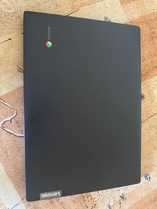 Лаптоп Lenovo intel