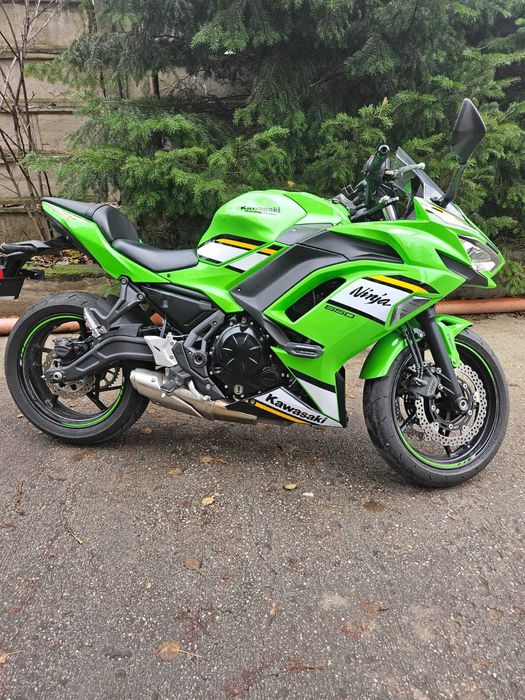 Kawasaki Ninja 2025