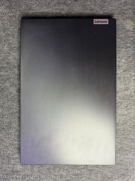 Negociabil. Laptop Lenovo V15 G2 16Gb Ram 512 SSD Ryzen 5500U
