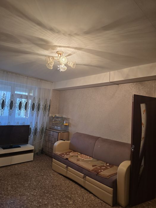 Продам 2х комнатную  квартиру