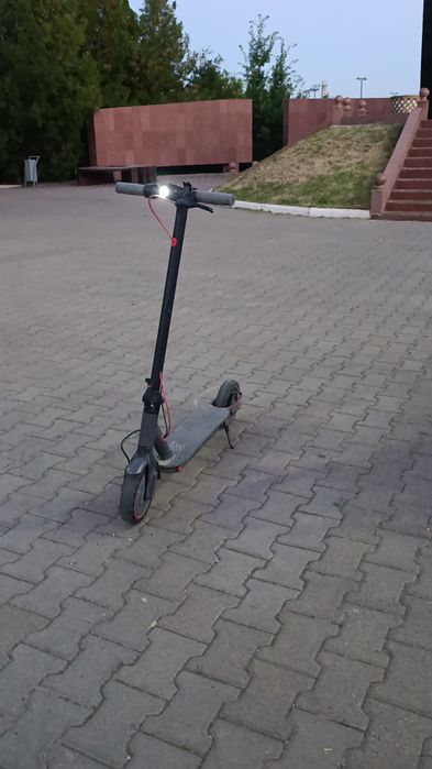 самокат AOVO почти новый