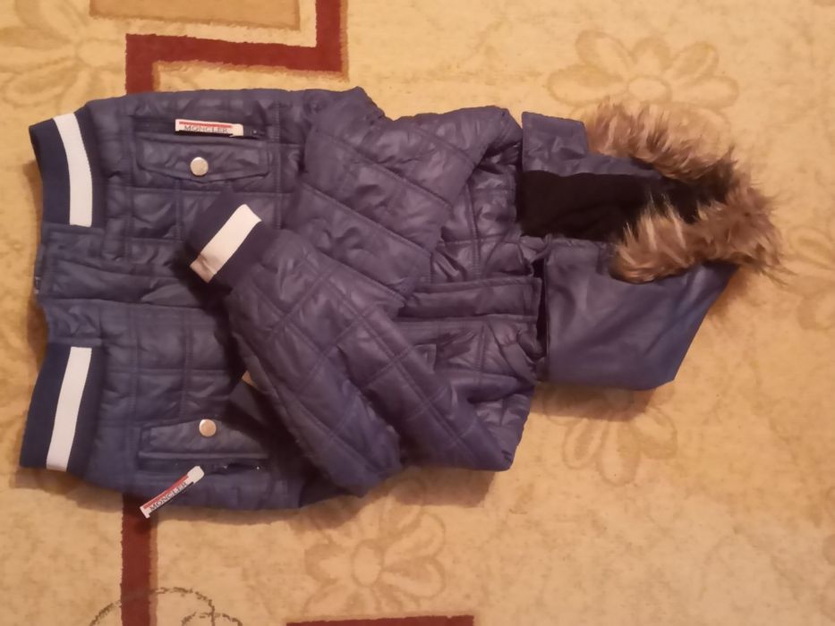 Распродажа детских вещей