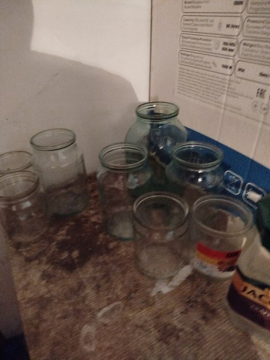 Продам банки литровые
