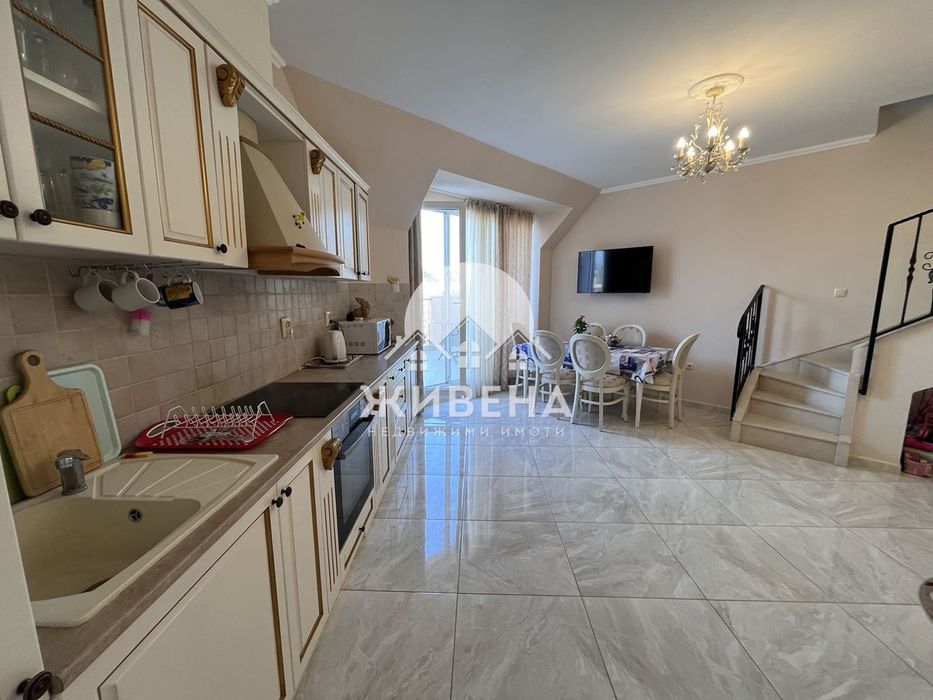 Продава 4-стаен мезонет, к.к. Слънчев бряг, ЧП: 135 кв.м