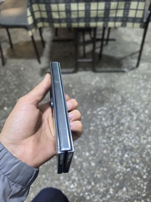 Samsung Z fold 4