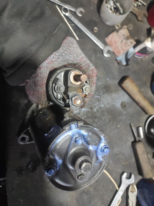 Стартер BMW X5 / E46 / E39  9 зубьев Hella CS1067