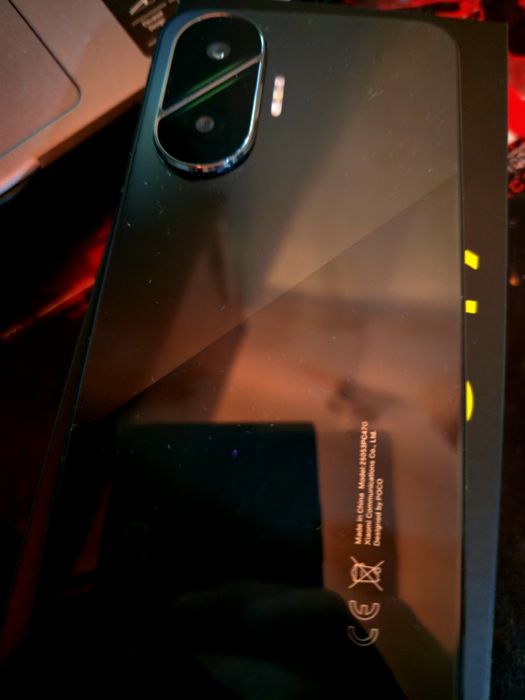 Poco F7 12/512 (без торга)