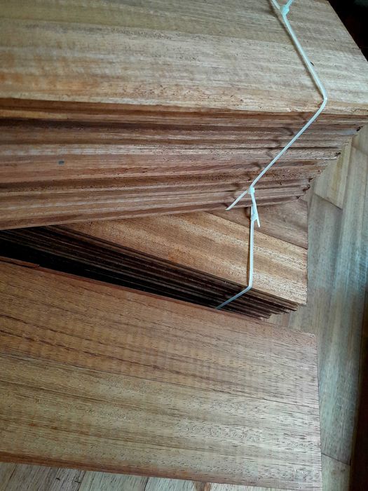 Lamele parchet Iroko