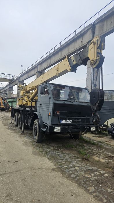 Automacara  hidraulică 18 T