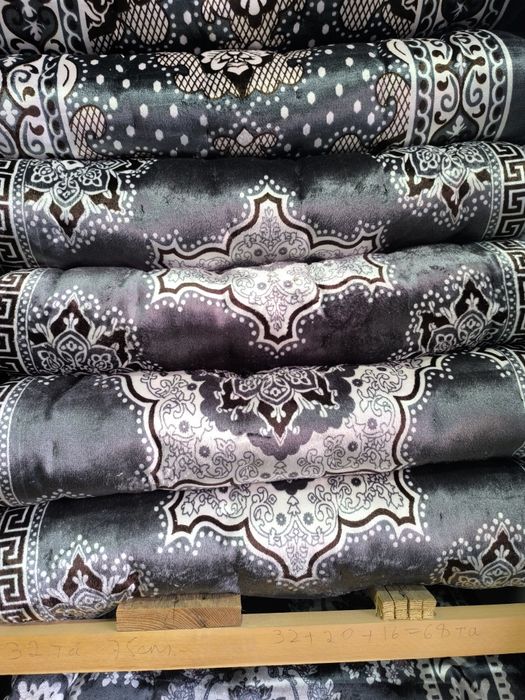 Виллур, сатин, габилон кўрпачалар