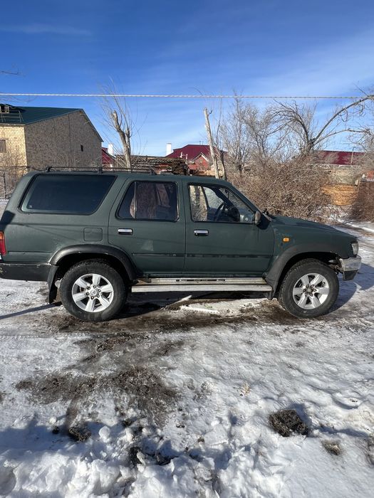 Продам машину toyota 4runner 130