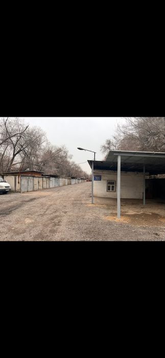 Гараж капитальный,