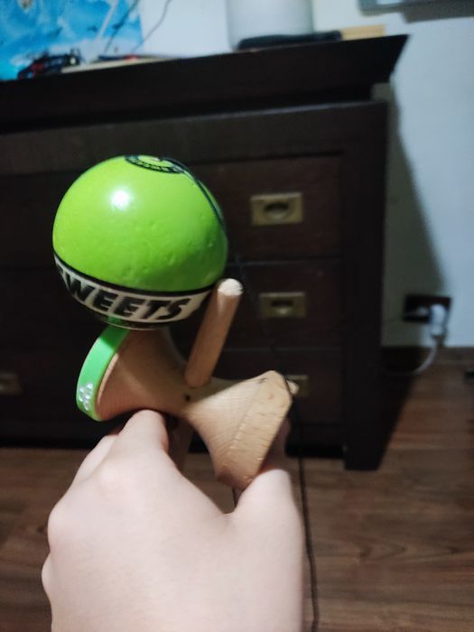 Vând kendamă sweets starter verde stiky clear