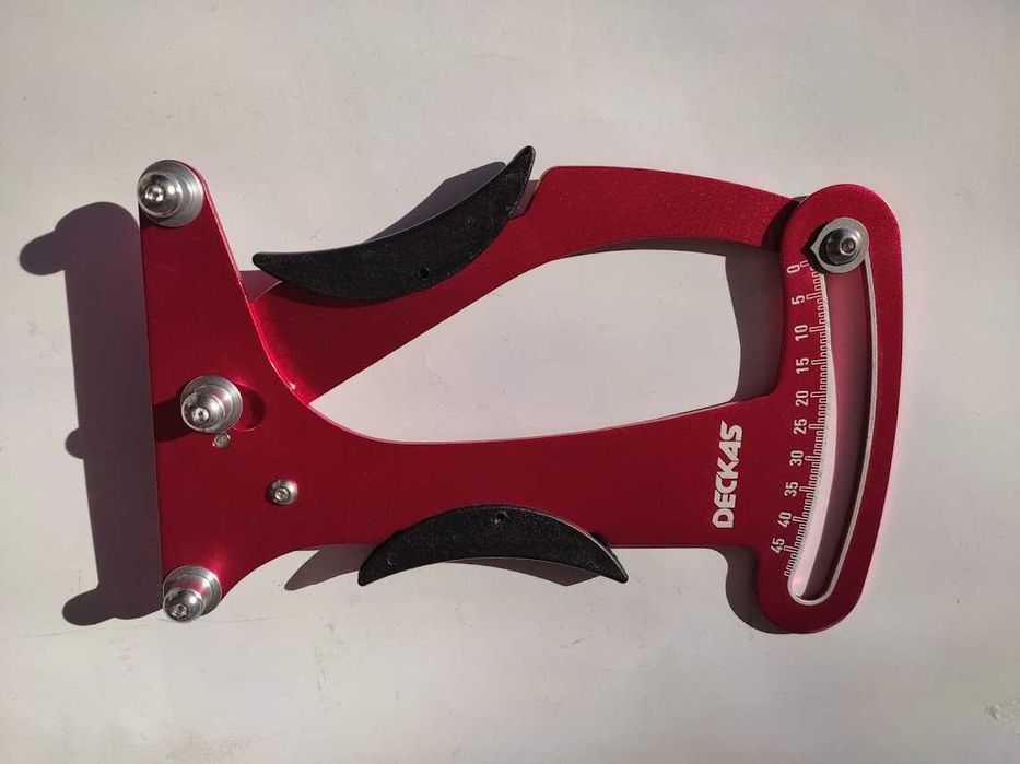 Продавам инструмент уред за измерване опъна на спиците на каплите на