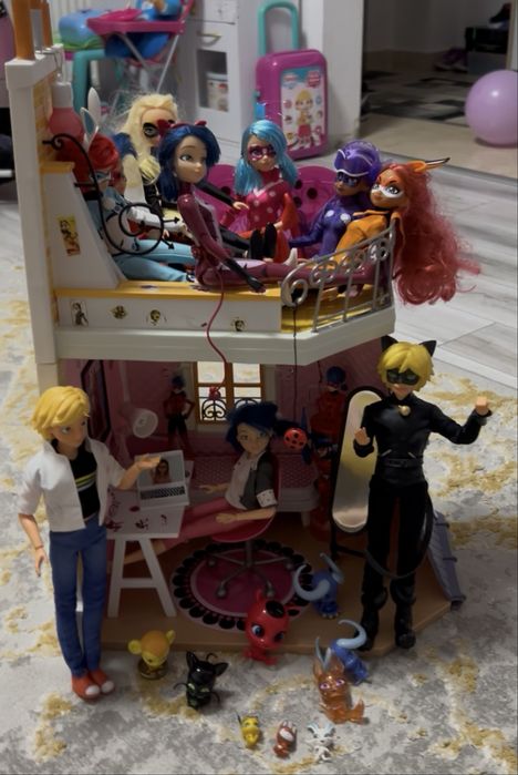 MIRACULOUS Casa lui Marinette+ papusi
