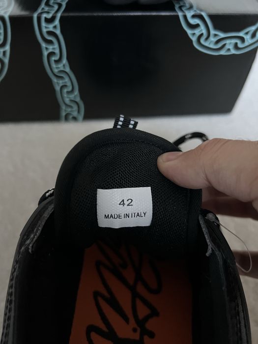 Versace Chain Reaction Black 42