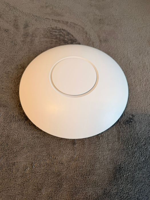 Ubiquiti UniFi UAP-AC-HD Access Point WiFi AC Wave 2 MU-MIMO PoE Enter