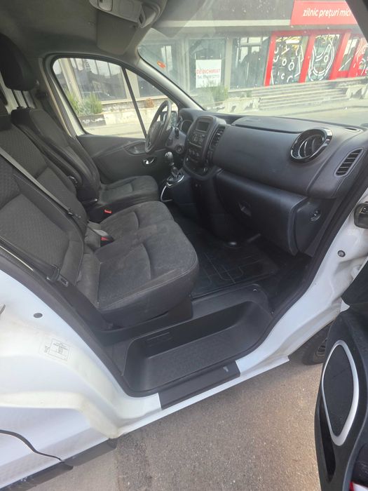 Opel Vivaro 2016 L2 Long 1.6CDTI 120CP Euro5