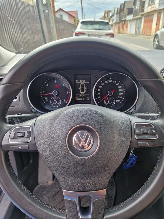 VOLKSWAGEN GOLF 6 ,1.6 TDI, an 2012, pret 6500 euro, negociabil