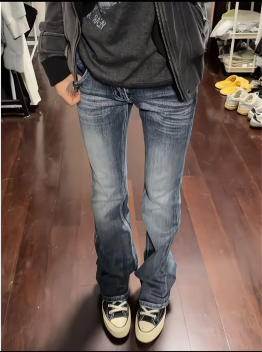 Bootcut джинсы на низкой посадке