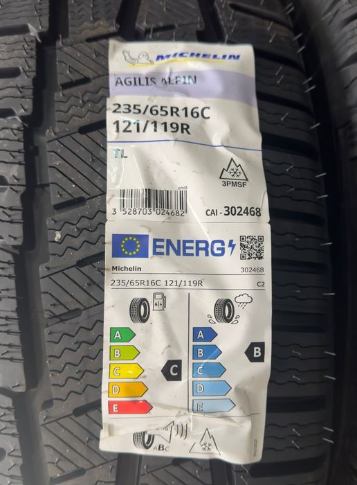 235 65R 16C Anvelope MICHELIN IARNA 23565R16C  NOI