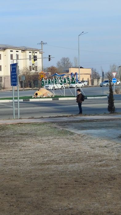 Kvartira 110 kv.m Shaxrisabz Med texnikum ro'parasida