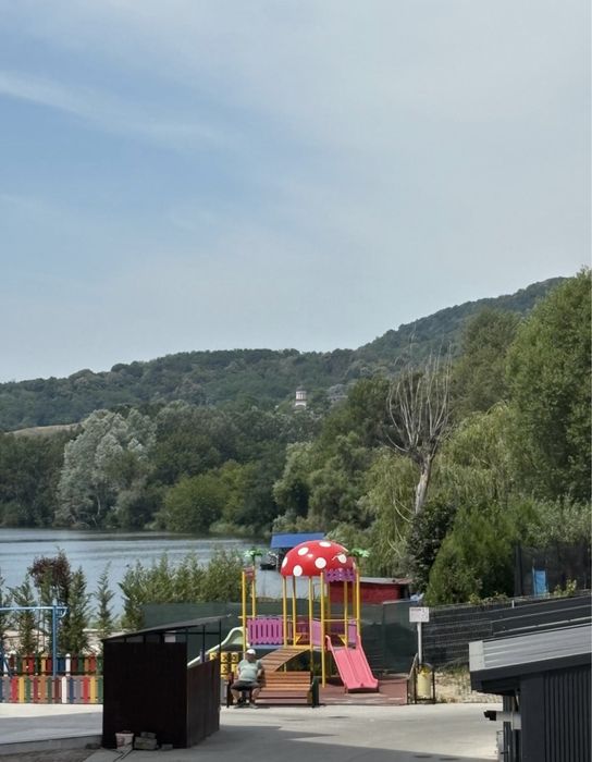 Apartament cu 2 camere 5 min de Strandul Ostroveni 2-4 pers.