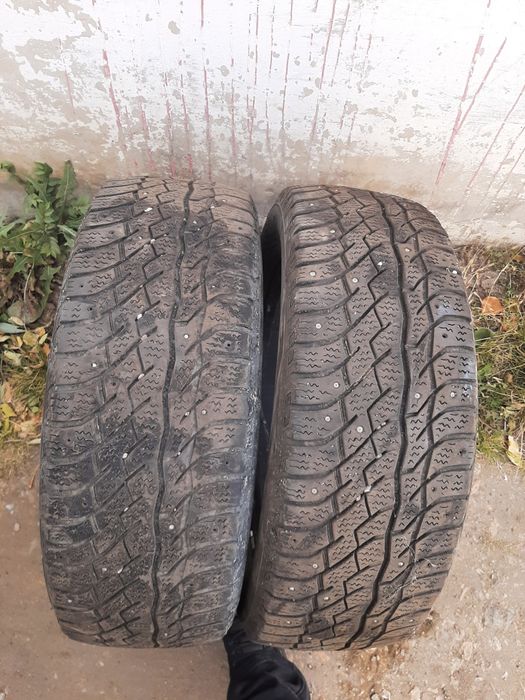 Резина зимняя на 17