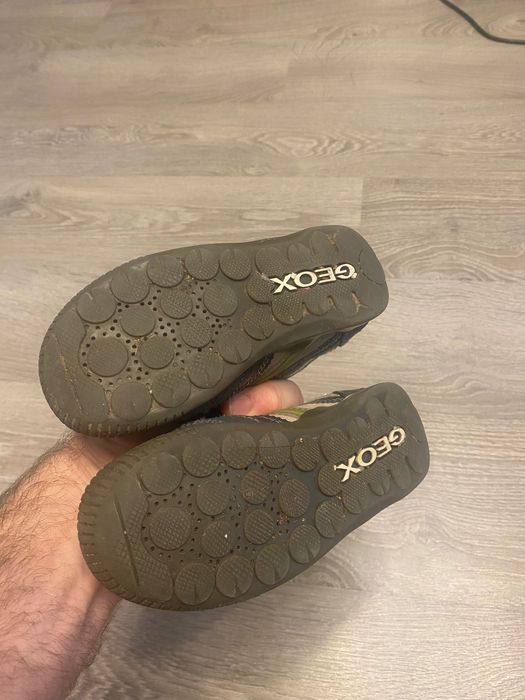 Adidasi Geox piele 27