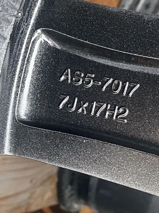 17 цола 5 х 112 мм Мерцедес , Ауди , Фолксваген , Шкода , Сеат ,  VW