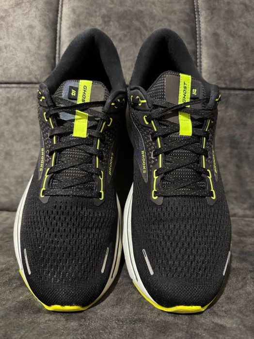 Brooks Ghost 14.