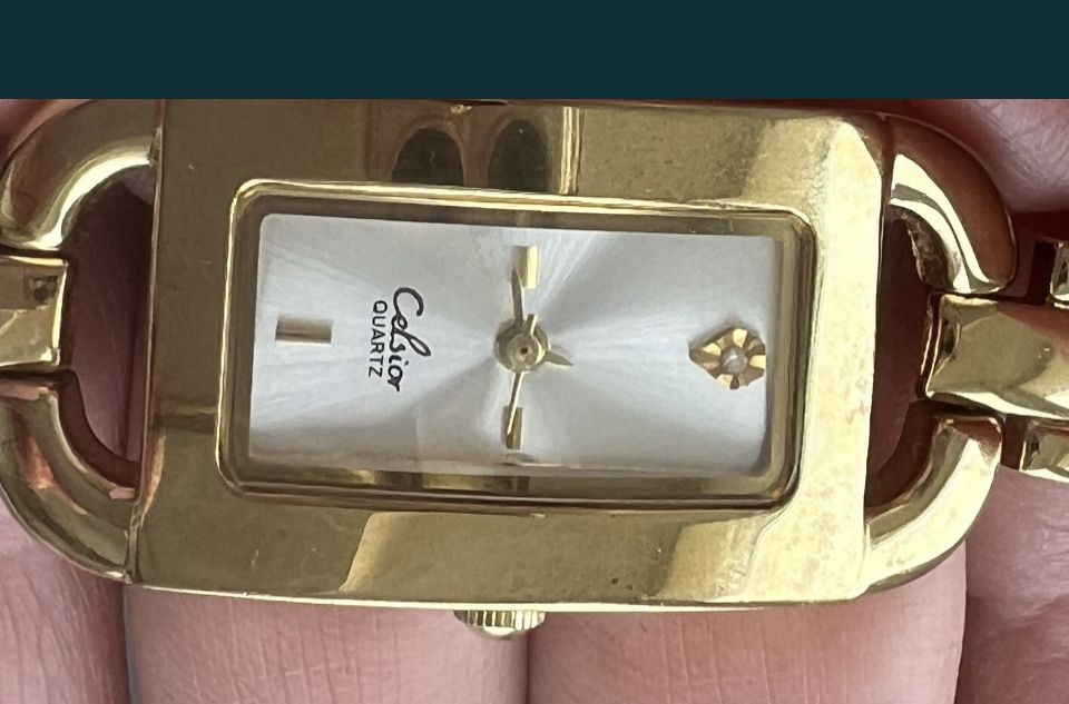 Gucci sale mg370 gold