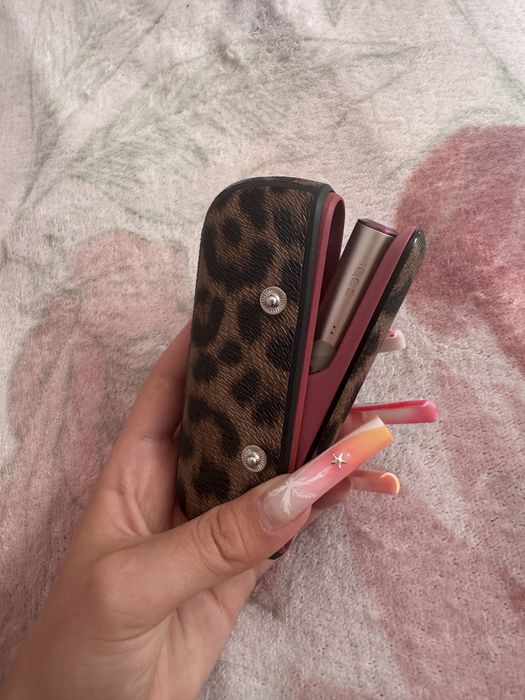 Iqos iluma roz + husa leopard