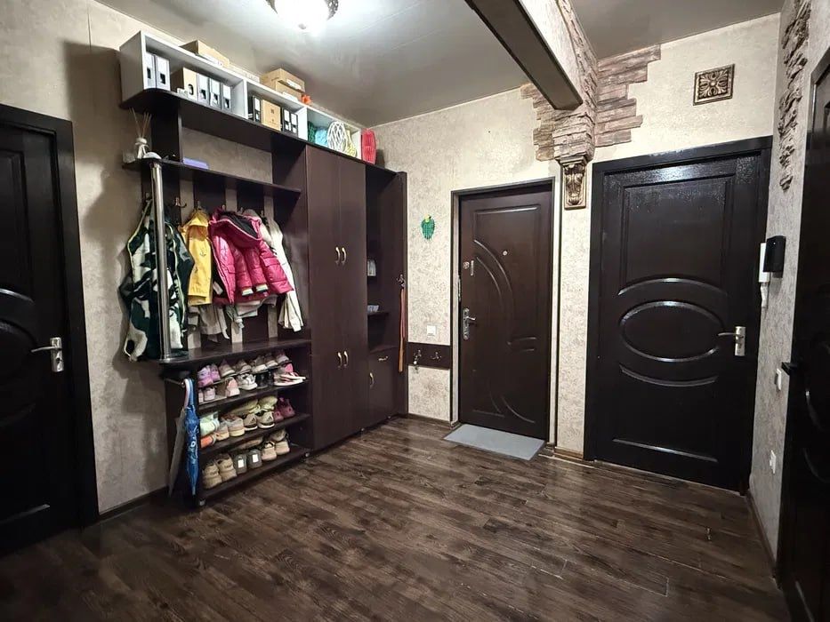 Сергили 8 Жиз биз срочно продается