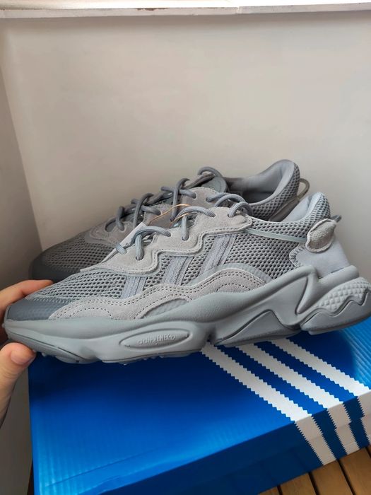 Adidas Originals Ozweego sneakers culoare gri deschis mărimea 41 1/3  noi originali